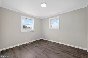 19 Lansberry Dr, Burlington, NJ 08016 - Photo 7