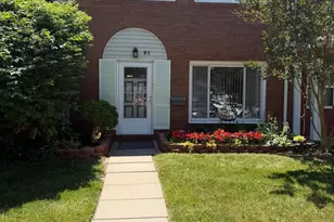 21 Ridgeview Pl, Willingboro, NJ 08046 - Photo 1