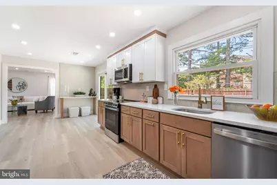 27 Shawmont Lane, Willingboro, NJ 08046 - Photo 17