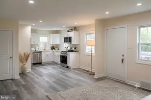 28 Ridgley St, Mount Holly, NJ 08060 - Photo 5