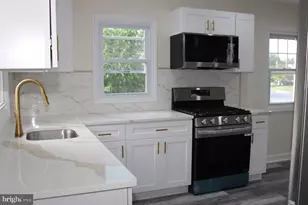 28 Ridgley St, Mount Holly, NJ 08060 - Photo 7