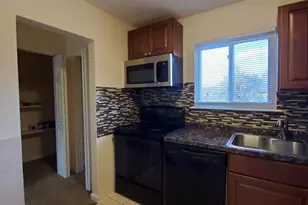 1124 Kaye Ct, Burlington Township, NJ 08016 - Photo 5