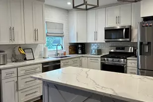 16 Peachtree Ln, Burlington, NJ 08016 - Photo 3
