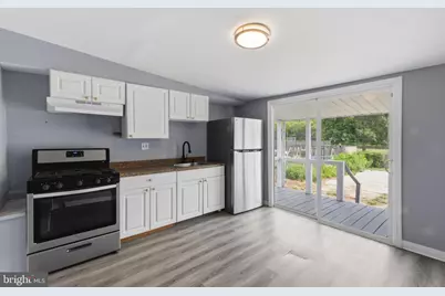 24 W Monroe Street, Mount Holly, NJ 08060 - Photo 11