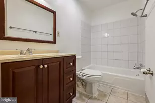 275 Green St, Edgewater Park, NJ 08010 - Photo 15
