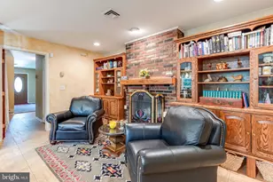 162 Huntington Dr, Southampton Twp, NJ 08088 - Photo 9