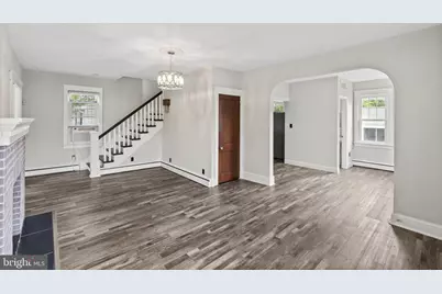 573 Chelton Avenue, Burlington, NJ 08016 - Photo 3