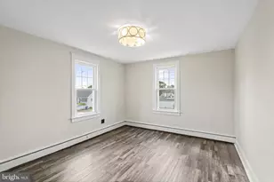 573 Chelton Ave, Burlington, NJ 08016 - Photo 9