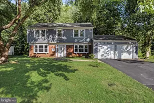 28 Noblewood Pl, Willingboro, NJ 08046 - Photo 1