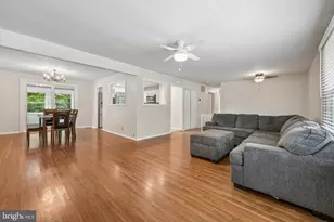114 Chatham Rd, Mount Laurel, NJ 08054 - Photo 7
