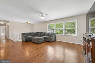 114 Chatham Rd, Mount Laurel, NJ 08054 - Photo 5