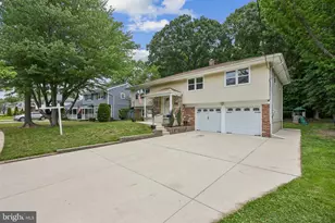 114 Chatham Rd, Mount Laurel, NJ 08054 - Photo 3