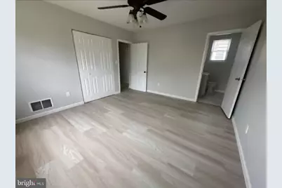 5 Florence Tollgate Place #7, Florence, NJ 08518 - Photo 5