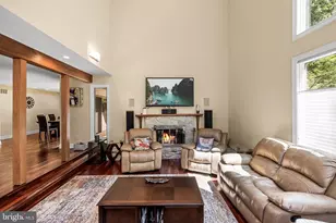11 Pinecrest Dr, Medford, NJ 08055 - Photo 17