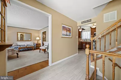 204 Dickens Drive, Delran, NJ 08075 - Photo 3