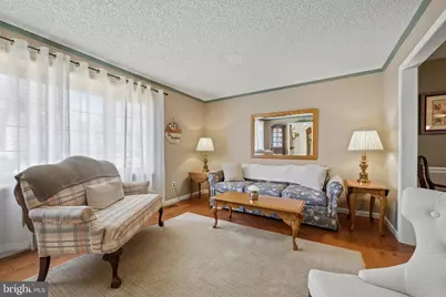 204 Dickens Drive, Delran, NJ 08075 - Photo 5