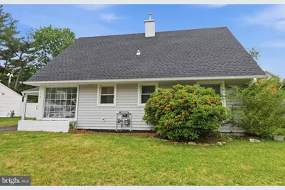 16 Bently Lane, Willingboro, NJ 08046 - Photo 1