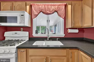 803 Devon Rd, Riverside, NJ 08075 - Photo 25