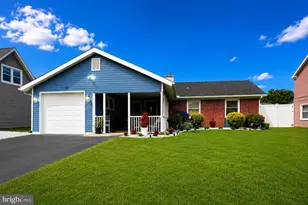 58 Balfour Ln, Willingborough, NJ 08046 - Photo 1