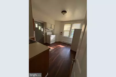 402 Cinnaminson Avenue #2, Palmyra, NJ 08065 - Photo 3