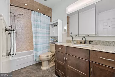 275 Green Street #5H1, Beverly, NJ 08010 - Photo 53