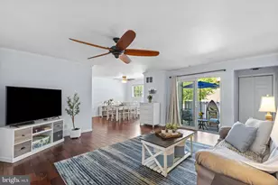 275 Green St, Beverly, NJ 08010 - Photo 9
