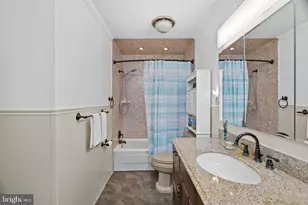 275 Green St, Beverly, NJ 08010 - Photo 29