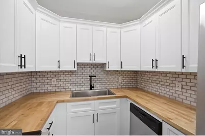 225 Stacy, Burlington, NJ 08016 - Photo 17