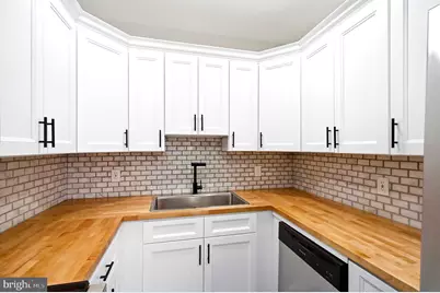 225 Stacy, Burlington, NJ 08016 - Photo 3