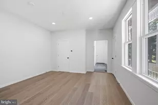 225 Stacy, Burlington, NJ 08016 - Photo 33