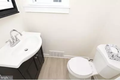 111 Barclay Street, Burlington, NJ 08016 - Photo 7
