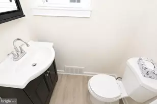 111 Barclay St, Burlington, NJ 08016 - Photo 7