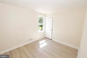 111 Barclay St, Burlington, NJ 08016 - Photo 9