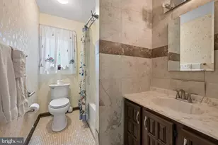 26 Friar Tuck Dr, Medford, NJ 08055 - Photo 25