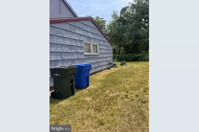 21 Bartlett Lane, Willingboro, NJ 08046 - Photo 3