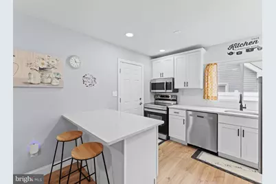181 Somerset Drive, Willingboro, NJ 08046 - Photo 9