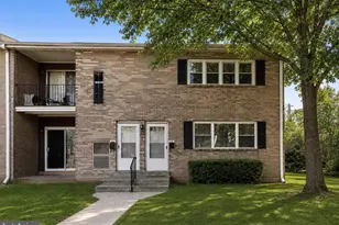 13 Jefferson Square, Edgewater Park, NJ 08010 - Photo 1