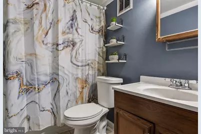 13 Jefferson Square #E13, Edgewater Park, NJ 08010 - Photo 5