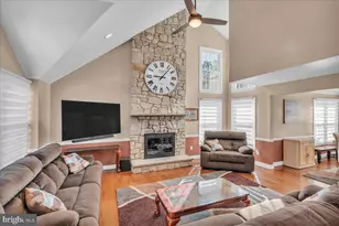 14 Abbotsford Dr, Marlton, NJ 08053 - Photo 7