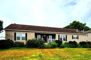 561 Inman Ave, Cinnaminson, NJ 08077 - Photo 1