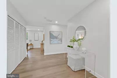 201 S Garden Boulevard, Beverly, NJ 08010 - Photo 3