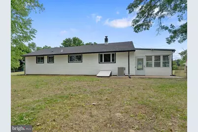 201 S Garden Boulevard, Beverly, NJ 08010 - Photo 25
