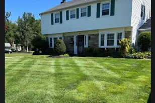 33 Timber Ln, Willingboro, NJ 08046 - Photo 1