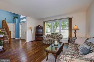64 Jennifer Ln, Burlington, NJ 08016 - Photo 3