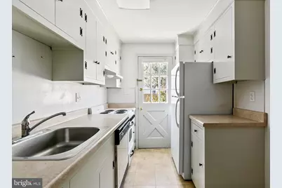 139 E 3rd Street, Moorestown, NJ 08057 - Photo 9