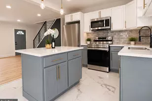 9 Bonnie Ln, Willingboro, NJ 08046 - Photo 5