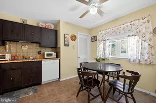 227 Tenby Chase Dr, Delran, NJ 08075 - Photo 19