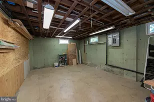 157 S Brentwood Dr, Mount Laurel, NJ 08054 - Photo 35