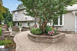 25 Brighton Dr, Marlton, NJ 08053 - Photo 3