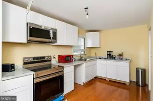 319 Station Rd, Florence, NJ 08554 - Photo 5